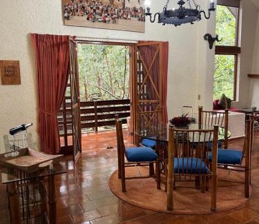 Xicotepec House | Casa Naranja