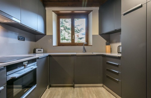Pujo Ski Chalet | Explore Casa Nautada by Totiaran: Spa & Family Friendly