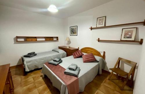 Caldas de Reis House | Discover CASA NECHO: A Family-Friendly 4-Star Escape