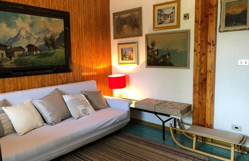 Castione della Presolana Apartment | Inviting Casa nel Verde: Scenic Views & Family-Friendly Amenities