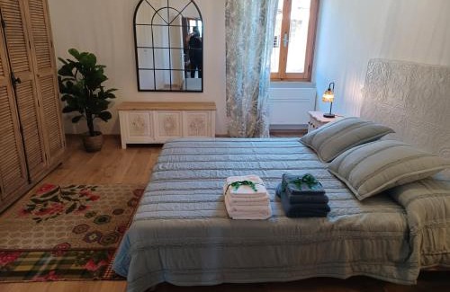 Gambassi Terme Apartment | Historic CASA NELLA Apartment: 9.7/10 Guest Rated