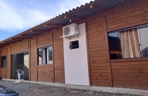 Praia da Armacao do Itapocoroi House | Child-Friendly Casa Neumann: Guest Rated 10/10 Experience