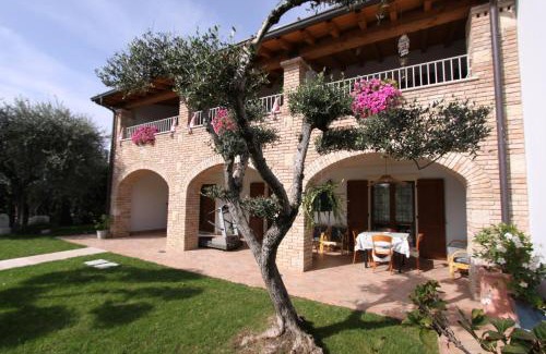Campagnola House | Discover Casa Nicole: Pet-Friendly Oceanfront Retreat
