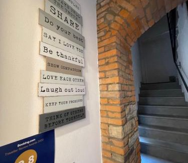 Citta Alta Apartment | Top-Rated Casa Nicoli: Family-Friendly with Kitchen Amenities