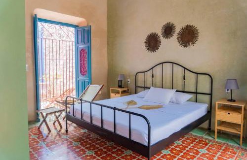 Zona Centro House | Historic Casa Nicté: Relax by the Ocean with Excellent Amenities