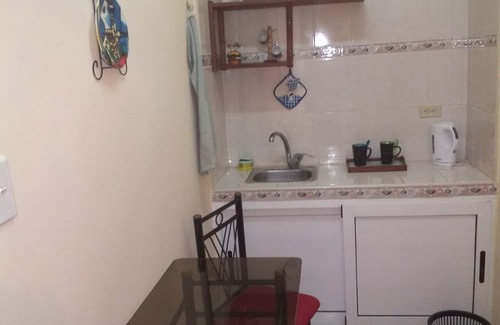 Municipality of Diez de Octubre Apartment | Relaxing Stay at Casa Nidia with Spa & Family Amenities