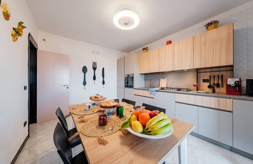 Monopoli House | Casa Nilla: Oceanfront Retreat Just Minutes from Monopoli