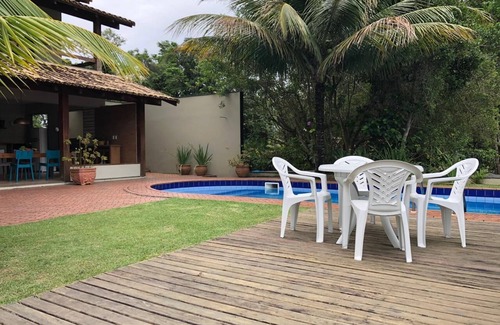 Praia do Morro House | Discover Casa no Condomínio Aldeia da Praia with Pool Access