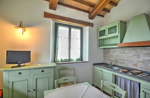 Montefiascone House | Discover Casa Nocetta B: Cozy Apartment with Pool Access