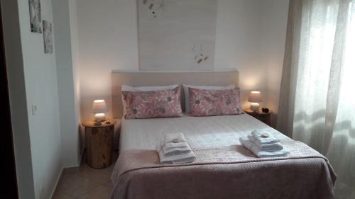 Sperlonga Apartment | Pet-Friendly Casa Noemi with Oceanfront Views - Rated 9.8