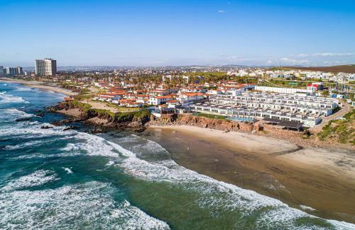 La Paloma House | Experience Casa Nogal 25 - Beachside Retreat with Pool