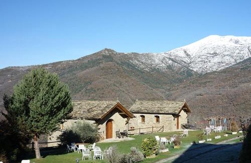 Asin de Broto Hotel | Welcoming Stay at Casa Notario with Breakfast & Hot Tub