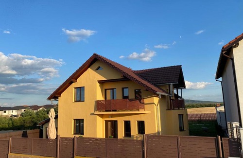 Oradea Villa | Family-Friendly Retreat at Casa Nouă for Memorable Getaways