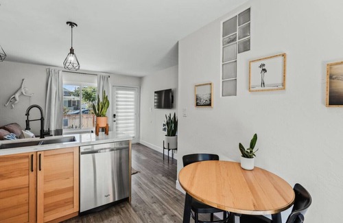 University Heights House | Casa Nova in Central San Diego: Pet-Friendly & Free Parking