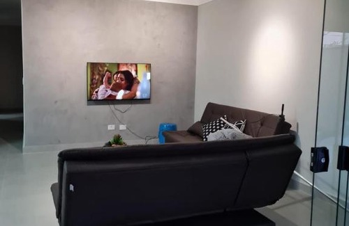 Balneario Florida House | Relax at Casa Nova: Oceanfront Comfort Near the Beach