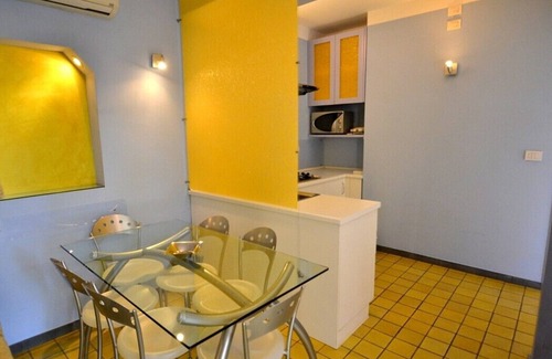 Milazzo House | Casa Ntoni A: A modern and graceful apartment situated at a short distance from the beach, with Free WI-FI.