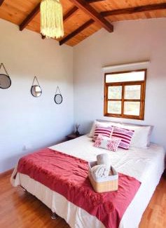 Santa Elena House | Relax at Casa Nyra with Jacuzzi in Santa Elena