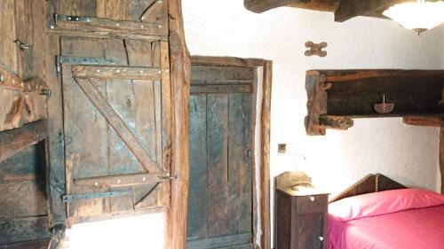 Cervantes House | Pet-Friendly Retreat: Casa O´Crego Rated 9/10 by Guests