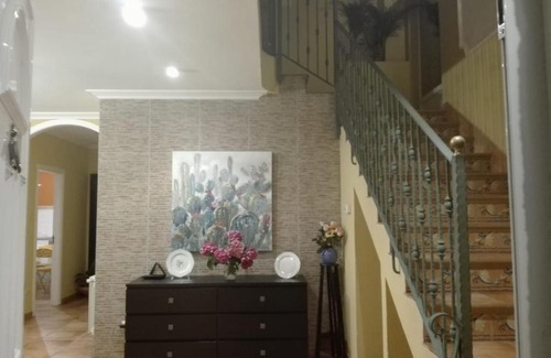 Covas House | Discover Casa O Peñón: Pet-Friendly Retreat with Pool