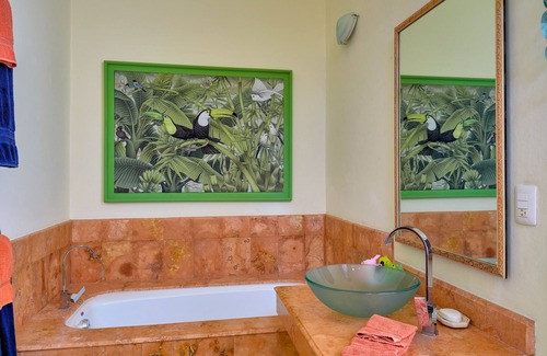 Centro Bed & Breakfast | Relax at Casa Oasis Guest House and Spa with Pool & Restaurant