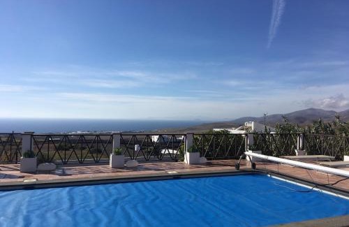 Macher House | Experience Casa Ocean View: Family-Friendly with Oceanfront Pool