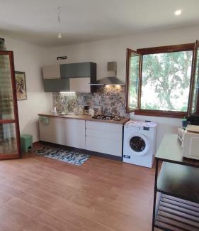 Carini House | Family-Friendly Getaway at Casa Vacanze Ohana