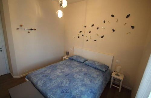 Villaggio degli Sposi House | Casa Ol Gàl: Pet-Friendly Retreat with 9.3/10 Guest Rating