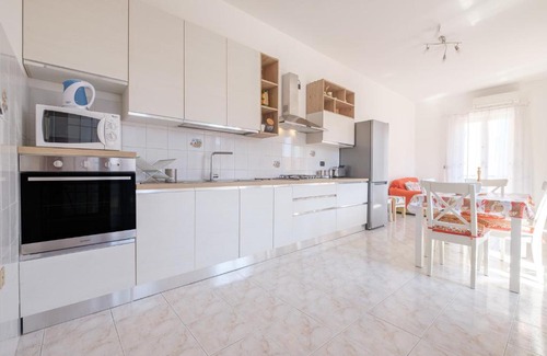 Santa Teresa di Riva House | Pet-Friendly Retreat at Casa Vacanza Santa Teresa Di Riva
