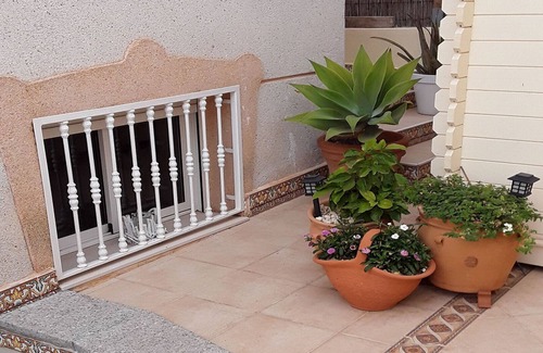 Rojales Apartment | Relax at Casa Oliva, Minutes from the Beach & Family Friendly