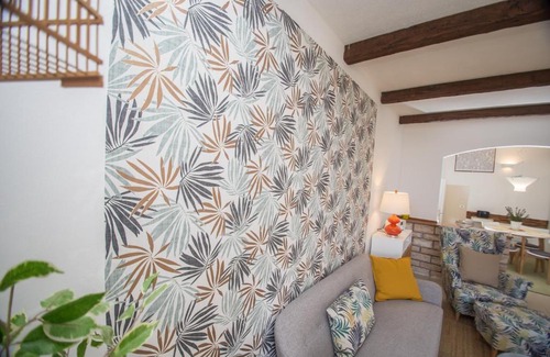Arias Apartment | Family-Friendly Stay at Casa Oliva d'Oro