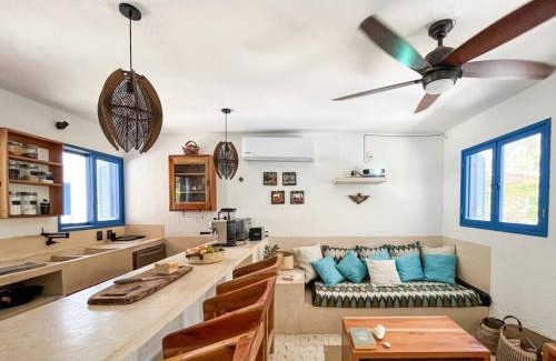 El Cuyo Villa | Exceptional Casa Omero: Family-Friendly with Pool Access