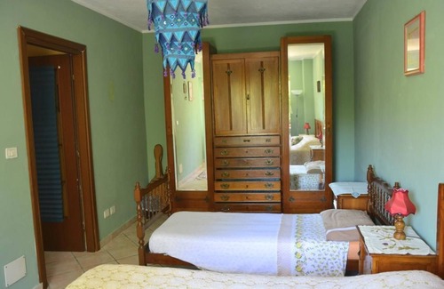 Castellamonte Bed & Breakfast | Inviting Casa Omnia B&B: Breakfast & Family-Friendly Stay