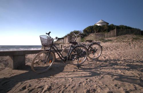 Ofir House | Casa Ondas - Ocean-Inspired Stay