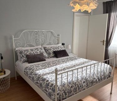 Bolzano Novarese Apartment | Casa Onorina: Family-Friendly Stay at Lago d'Orta