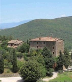Piegaro Apartment | Discover Casa Oracolo: Your Ideal Budget Escape