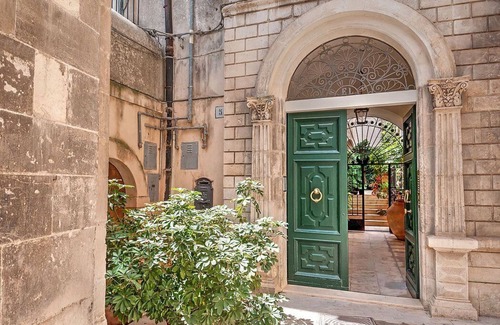 Modica Apartment | Discover Casa Orangina: Elegant Villa with Free Wi-Fi