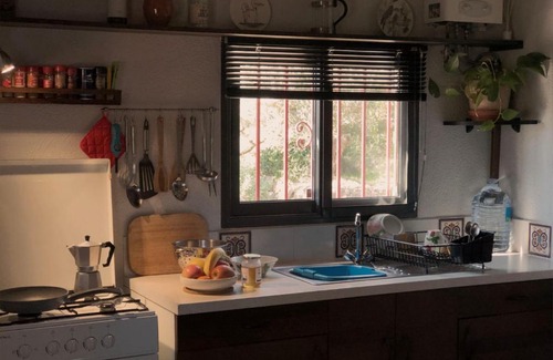 Tortosa House | Exceptional Casa Oriole with Kitchen - Guest Rated 10/10