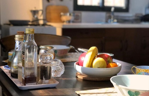 Tortosa House | Exceptional Casa Oriole with Kitchen - Guest Rated 10/10