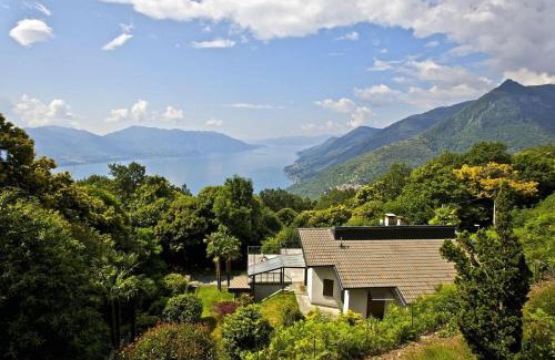 Trarego House | Discover Casa Ornella: 4-Star Family & Pet-Friendly Retreat