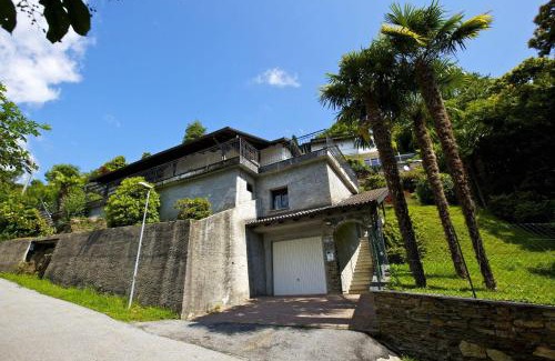 Trarego House | Discover Casa Ornella: 4-Star Family & Pet-Friendly Retreat