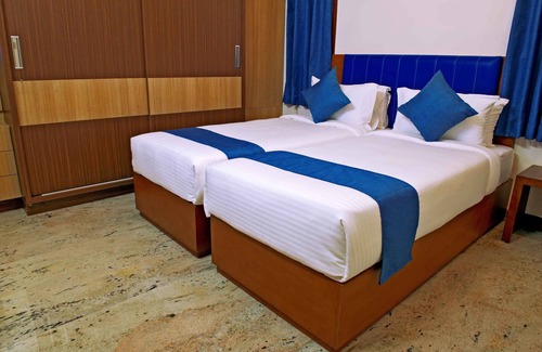 Yelahanka Hotel | Casa Oro