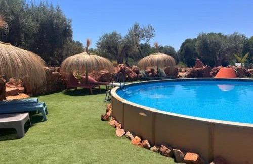 Moncarapacho e Fuseta House | Casa Osga: Pet-Friendly 4-Star Retreat with Pool & Family Fun