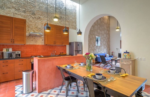 Barrio de Santiago House | Architectural Gem Casa Osito in Santiago, Rated 10/10