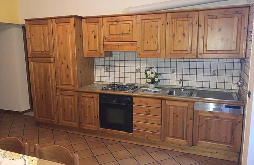 Vercana House | Casa Osmanto: Cozy Lake Como Apartment with Free Wi-Fi