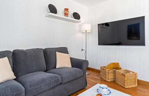 Poo Ski Chalet | Family-Friendly Retreat at Casa Ospivima Poo de Llanes