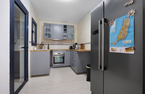 Pajara House | Cozy Casa Otoño: Sea View, Private Terrace & Pet Friendly