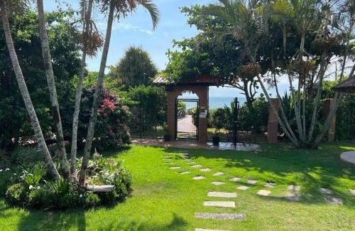 Estaleiro House | Beachfront Casa: 10/10 Rated with Pool & Ocean Views