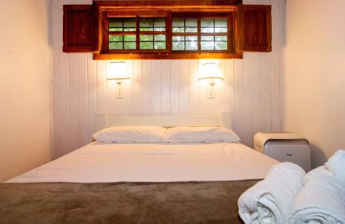 Ingleses Sul House | Oceanfront Family Retreat at Casa Pé na Areia, 4-Star