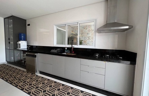 Morada da Praia House | Discover Comfort at Casa Perto da Sede - Family-Friendly Stay