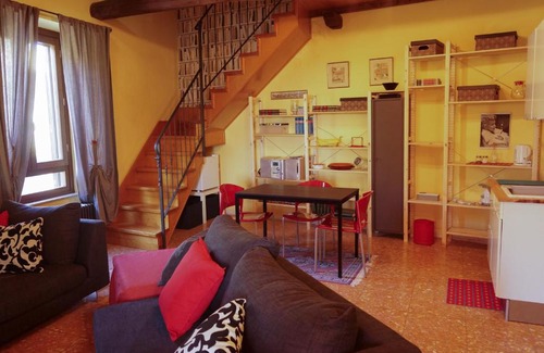 Vetralla House | Cozy Casa Pace: Pet-Friendly with Breakfast Included